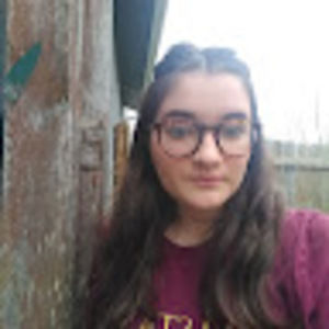 Meet your Posher, Maya